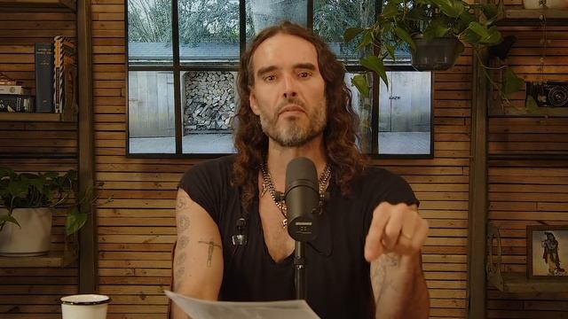 New Pfizer Vaccine Document Released: Explained смотреть онлайн