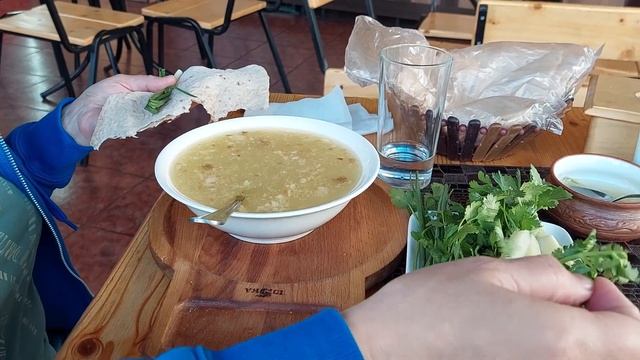 Солнечная Армения 10.21. Картина 12 (финальная). Ереван: любимый всеми Хаш продуктовый рынок смотреть онлайн