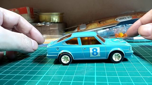 Škoda rapid 1:43, výrobce IGRA, 80 léta смотреть онлайн
