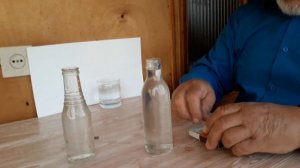 Опыт 6. «Домашние опыты» с И. Н. Корнильевым «Картезианский водолаз (спичка)»