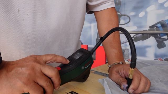 ซื้อเหอะ!! รีวิวปั้มลมไร้สาย EasyPump จาก Bosch เครื่องสูบลมไฟฟ้าใช้งานง่าย พกพาสะดวก ดีไซน์เท่ смотреть онлайн