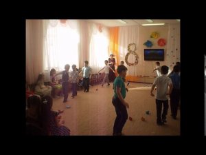 Танец с бумажными корабликами Подготовительная С помехой  2020г