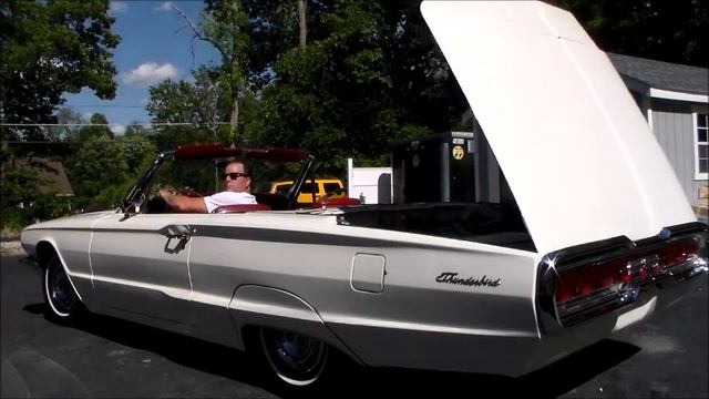 1966 Ford Thunderbird "Flip Top" In Action смотреть онлайн