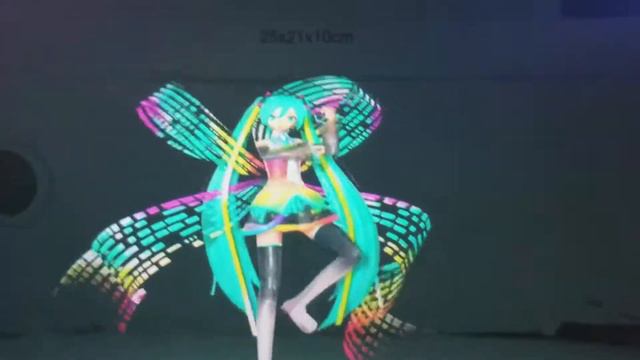 I made a Hatsune Miku Hologram смотреть онлайн