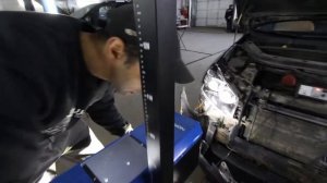 Установка линз в фары Toyota Rav4 III XA30 2006-2013 года в центре ГулливерАвто