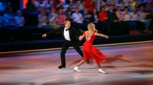 Оксана Домнина и Иван Скобрев. Выступление. Фрагмент выпуска от 01.11.2014