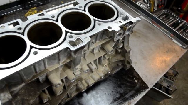 Капитальный ремонт двигателя G4KE Kia Sorento смотреть онлайн