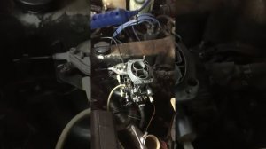 Один из способов,как определить, где подсасывает воздух в карбюраторе озон .