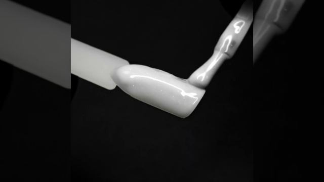 БАЗА КАУЧУКОВАЯ С ШИММЕРОМ SHIMMER RUBBER BASE, 10МЛ IRISK (07 SUGAR NEW) смотреть онлайн