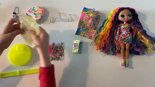 Огляд набору з лялькою LOL Surprise OMG series 6 Sketches смотреть онлайн