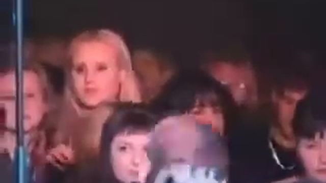 Концерт группы "Стекловата" в Таллине.Ведущий Дмитрий Нагиев. смотреть онлайн