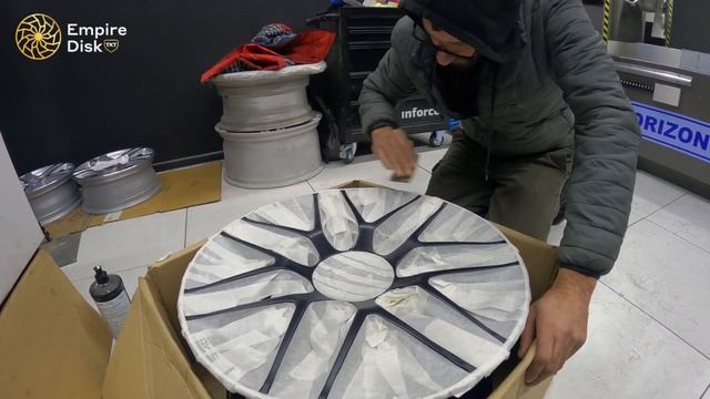 Локальный ремонт ! #ремонт #wheels #mercedes #ferrari #detailing #audi смотреть онлайн