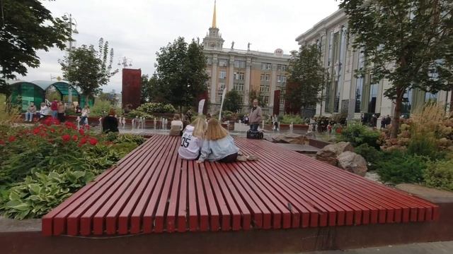в Екатеринбурге, что можно посмотреть на Урале. Екб современный город. Краткий обзор Ельцин Центра. смотреть онлайн