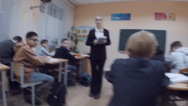 От первого лица: Школа! ВЛЮБИЛСЯ в ОДНОКЛАССНИЦУ ! | ГЛАЗАМИ ШКОЛЬНИКА смотреть онлайн