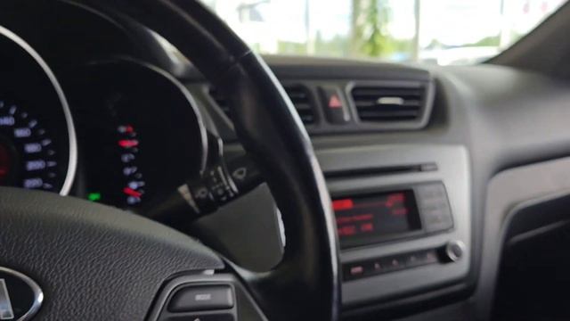 KIA RIO, 2016 смотреть онлайн