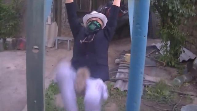 Крутые гангстеры из 'Гетто' смотреть онлайн