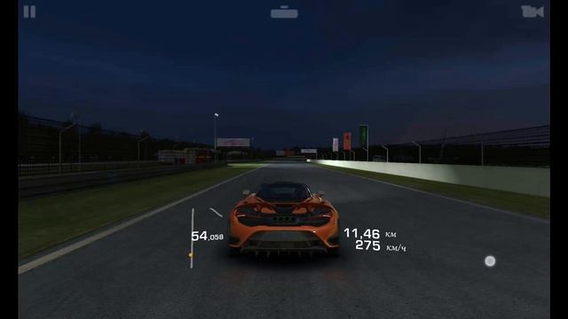 McLaren 765LT трасса гонка на выживание смотреть онлайн