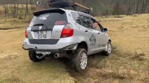 Honda fit 4x4 crazy ?