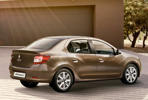 Замена лампы стоп-сигнала Рено Логан