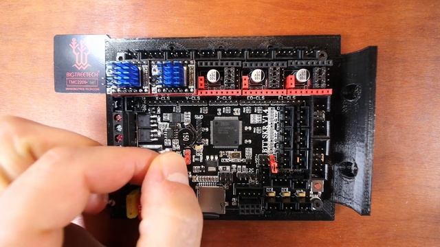 SKR 1.4 - TMC2209 v1.2 смотреть онлайн