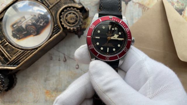 Обзор часов TUDOR Black Bay смотреть онлайн
