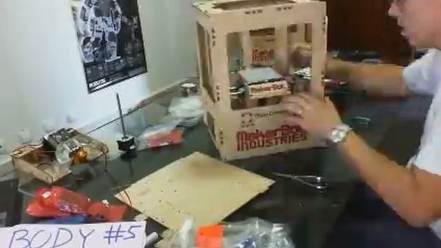 Makerbot Thing o Matic Assembly Time Lapse Video смотреть онлайн