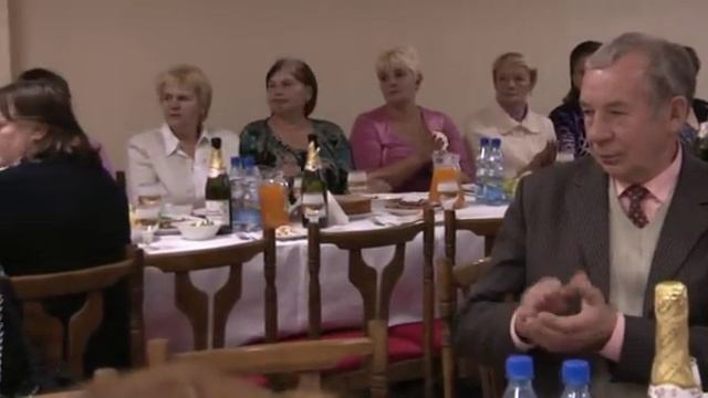 Прекрасен мир любовью материнской смотреть онлайн