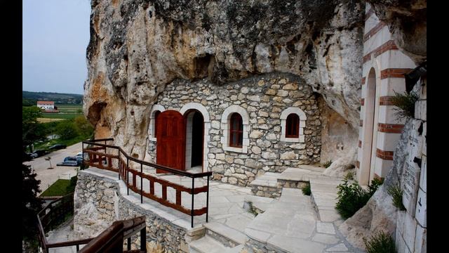 3. Скальные церкви в Иваново. Болгария
