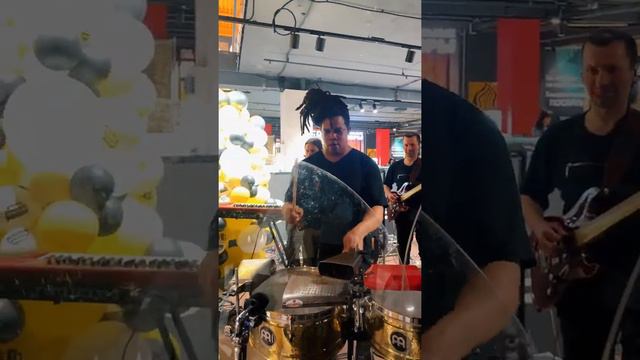 Москва. ТЦ Кристалл. Чумаков, Панайотов и Khanagyan смотреть онлайн