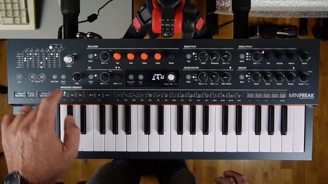 Test et sons : le MiniFreak d'Arturia смотреть онлайн