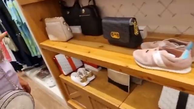 БЕГОМ В ДУБАЙ МОЛЛ на ШОПИНГ ЧТО КУПИЛИ Бурдж-Хали́фа ВЕЧЕРОМ Отдых в ОАЭ В ШОКЕ ОТ ЦЕН И ДУБАЯ! смотреть онлайн