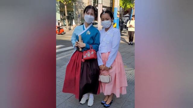 Koreans Style Design Dress. Busan, South Korea смотреть онлайн