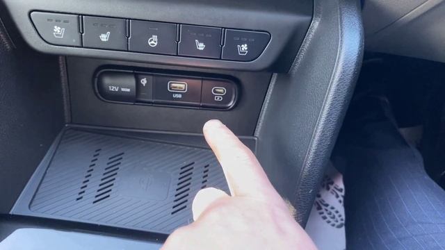 221 Kia Sportage K4 diesel( showroom condition car with massive spec and warranty ) смотреть онлайн
