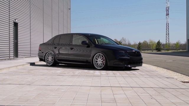 ┃Slammed┃Domino's Black Superb 3.6 VR6 смотреть онлайн