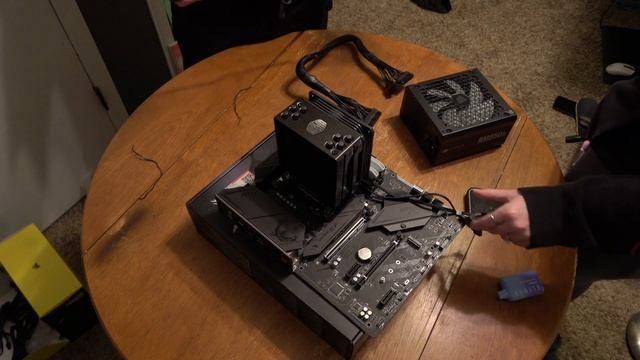 "Venom" 2023 PC Build - AMD Ryzen 7 5800X / RTX 3080 Ti смотреть онлайн