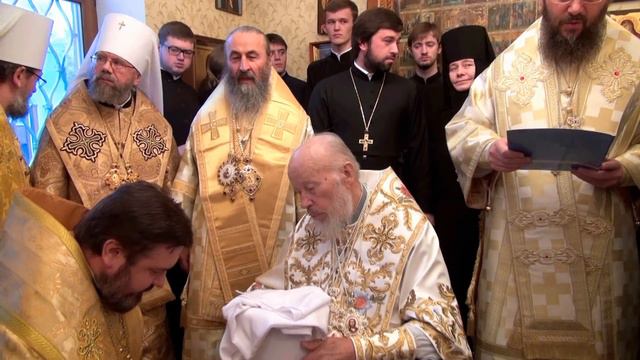 Предстоятель УПЦ молитовно відзначає свій День Народження смотреть онлайн
