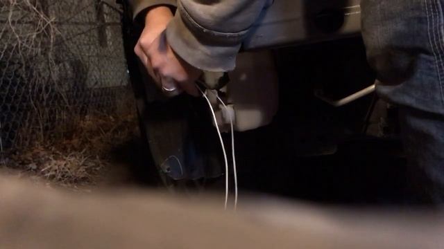2015 Ford Taurus Windshield Washer Not Working ? How to Fix broken pump & fuse смотреть онлайн
