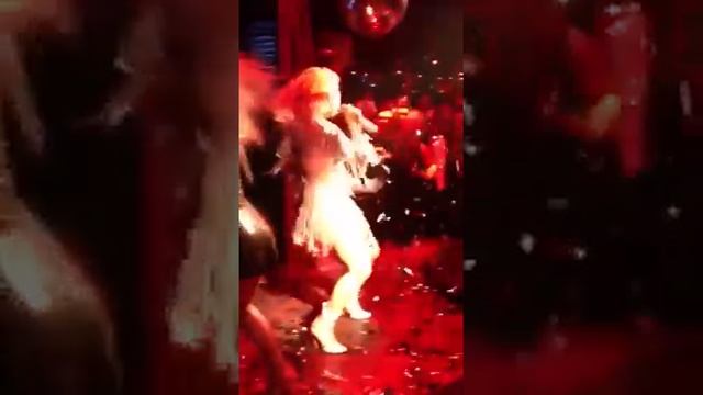 Лада Дэнс порвала клуб "Солянка" смотреть онлайн
