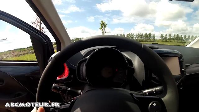 Toyota Aygo 2 2014 : présentation extérieure + intérieure смотреть онлайн