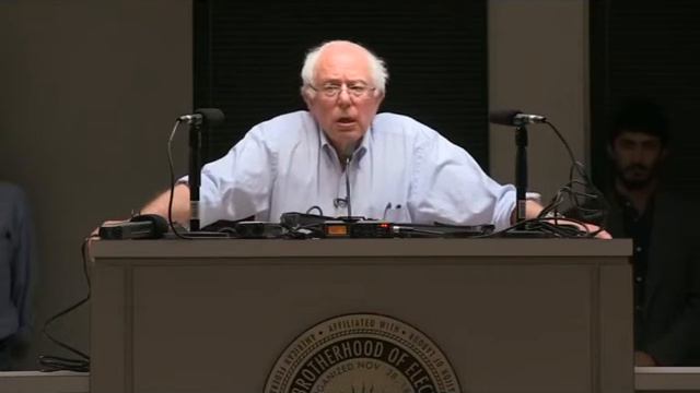 BERNIE SANDERS 4 THE PEOPLE смотреть онлайн