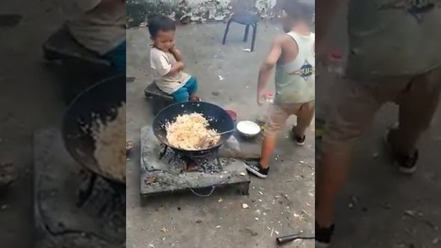 Masih Budak dah Pandai Masak смотреть онлайн
