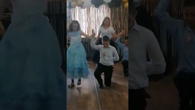 школьный вальс 4 класс смотреть онлайн