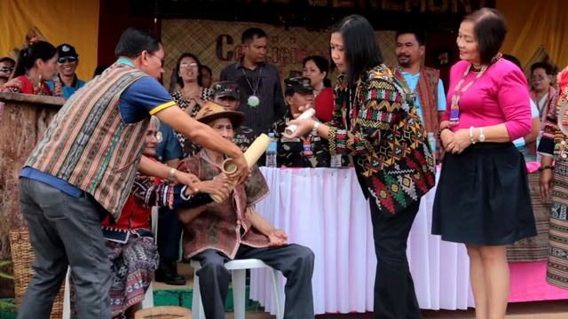 Awarding of Certificate of Ancestral Domain Title in Sangab, Caraga смотреть онлайн
