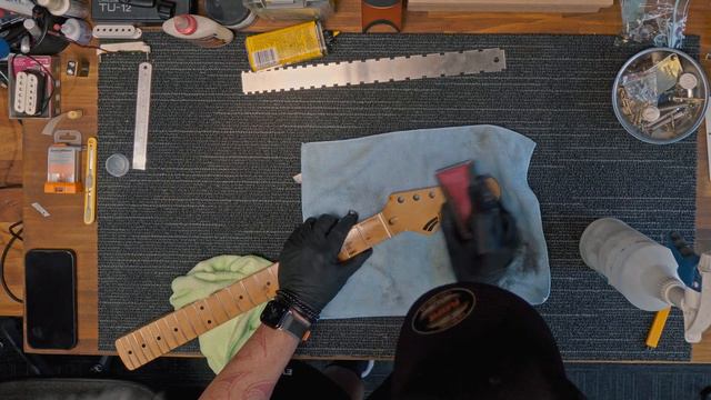 I Restored and Modified an Ibanez Blazer BL450 смотреть онлайн