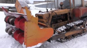 Шнеко-роторный снегоуборщик на ДТ-75