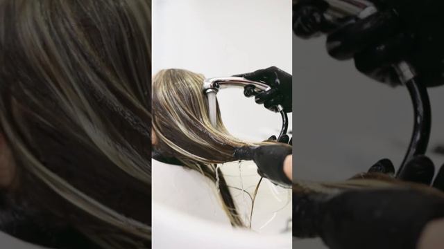 Рекламный ролик для салона красоты Hairservice смотреть онлайн
