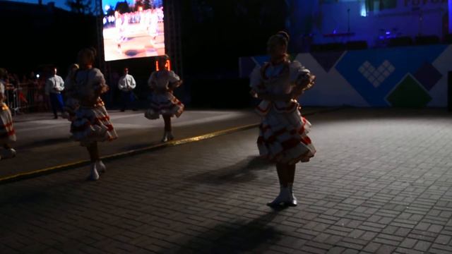 День города 2017 г. Алексеевка Белгородская область.[1080p][25fps].mp4 смотреть онлайн