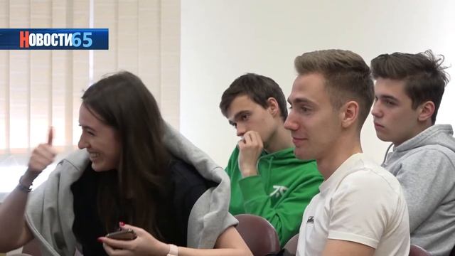 Высказать свое мнение по строительству кампуса СахГУ пришли заинтересованные слушатели. смотреть онлайн