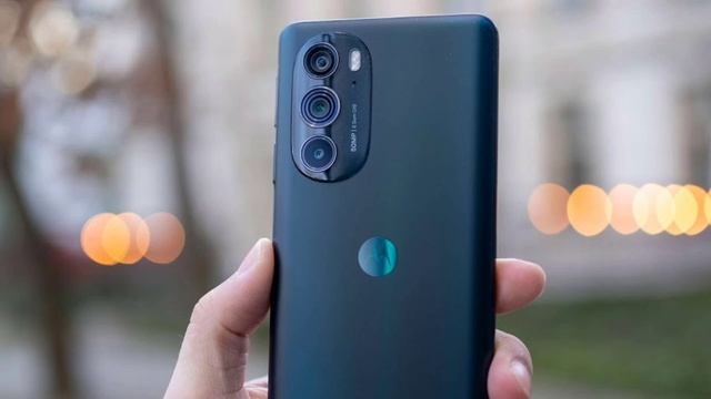 Samsung M53 5G vs Moto Edge 30| Moto Edge 30 vs Samsung M53 Full Comparison | Best Phone Under 3000 смотреть онлайн