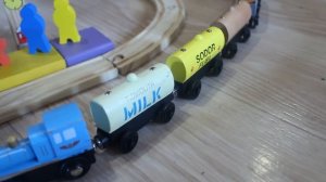 САМЫЙ ДЛИННЫЙ ПОЕЗД\ ПАРОВОЗ\ ДЕРЕВЯННАЯ ЖЕЛЕЗНАЯ ДОРОГА\ Строим тоннель\ Железная дорога\ Ж\Д